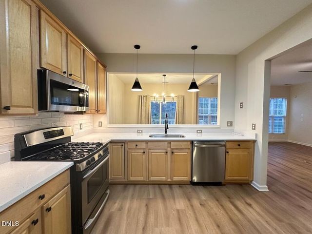 5620 Berry Creek Circle, Raleigh, NC 27613