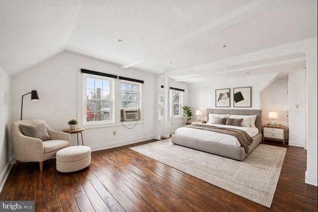 25 MADISON AVE, Lansdowne, PA 19050