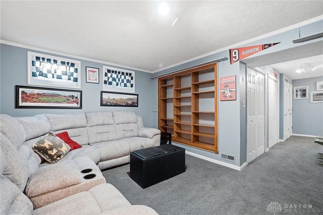 1536 Barrington Court, Lebanon, OH 45036