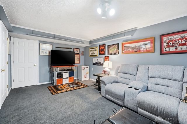 1536 Barrington Court, Lebanon, OH 45036