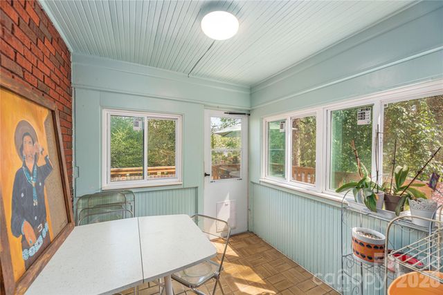 12 Oteen Church Road, Asheville, NC 28805