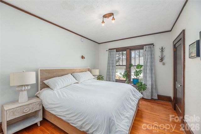 12 Oteen Church Road, Asheville, NC 28805