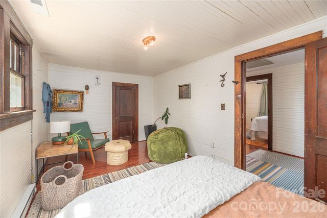 12 Oteen Church Road, Asheville, NC 28805