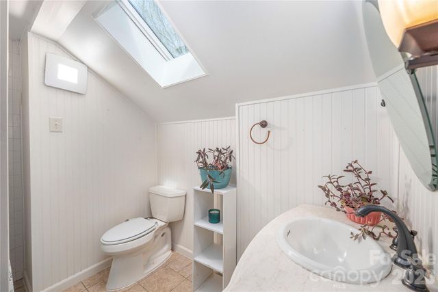 12 Oteen Church Road, Asheville, NC 28805