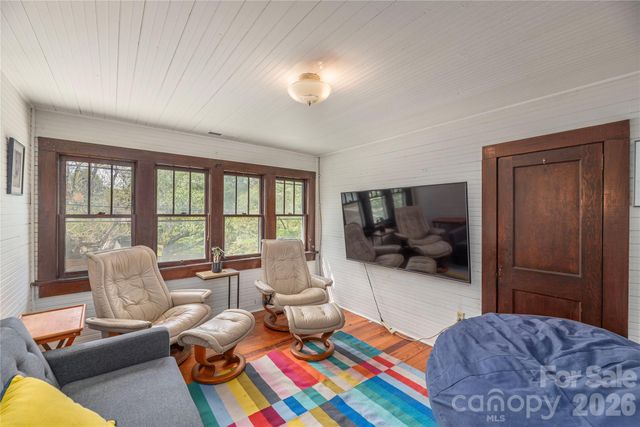 12 Oteen Church Road, Asheville, NC 28805