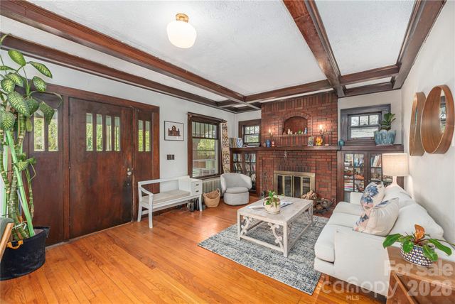 12 Oteen Church Road, Asheville, NC 28805