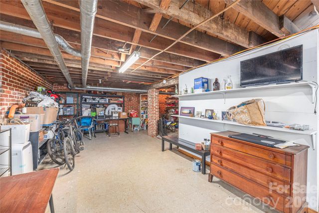 12 Oteen Church Road, Asheville, NC 28805