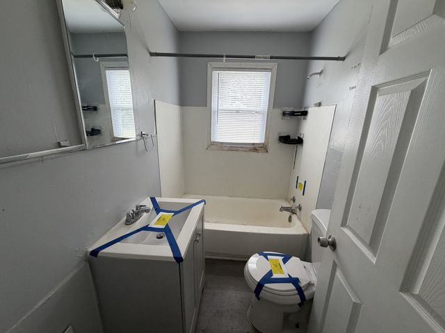421 Plum St, Clarksville, TN 37042