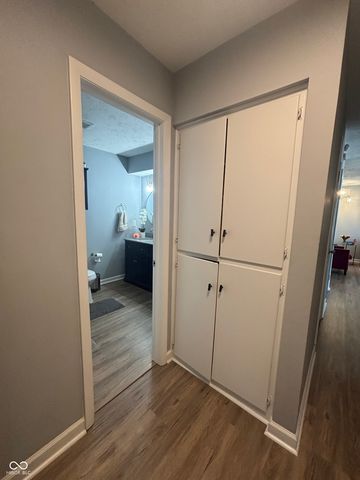 9442 Gemini Drive, Indianapolis, IN 46229