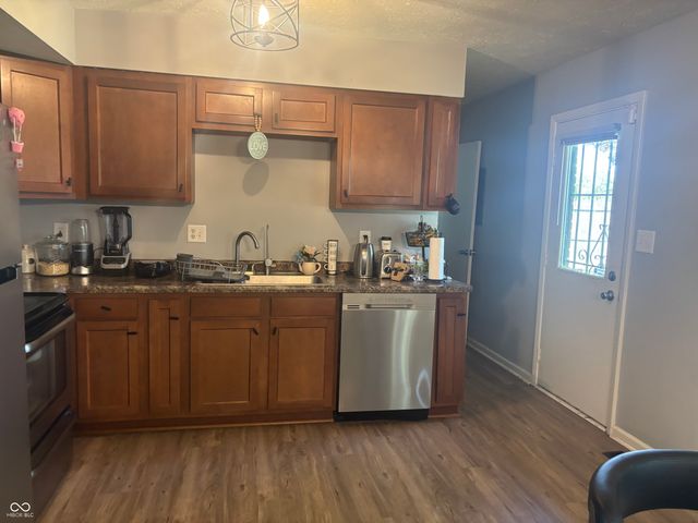 9442 Gemini Drive, Indianapolis, IN 46229