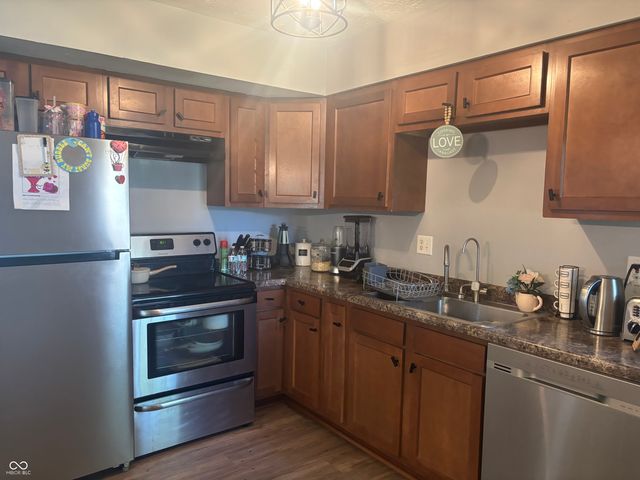 9442 Gemini Drive, Indianapolis, IN 46229