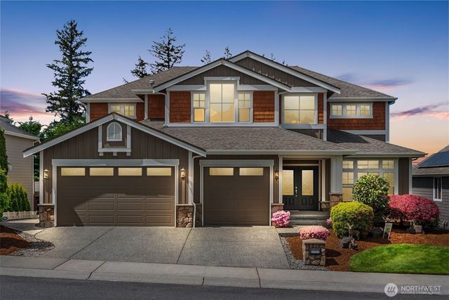 11921 157th Avenue NE, Redmond, WA 98052