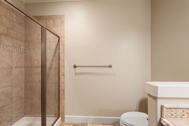 11921 157th Avenue NE, Redmond, WA 98052