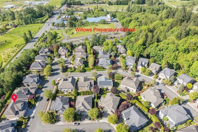 11921 157th Avenue NE, Redmond, WA 98052