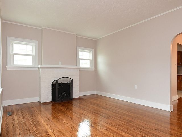 2615 AVENUE D, Council Bluffs, IA 51501
