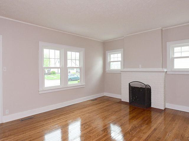 2615 AVENUE D, Council Bluffs, IA 51501