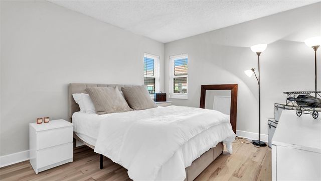 10192 SEMINOLE ISLAND DRIVE, Largo, FL 33773