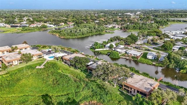 10192 SEMINOLE ISLAND DRIVE, Largo, FL 33773