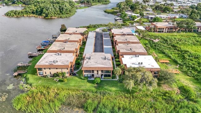 10192 SEMINOLE ISLAND DRIVE, Largo, FL 33773