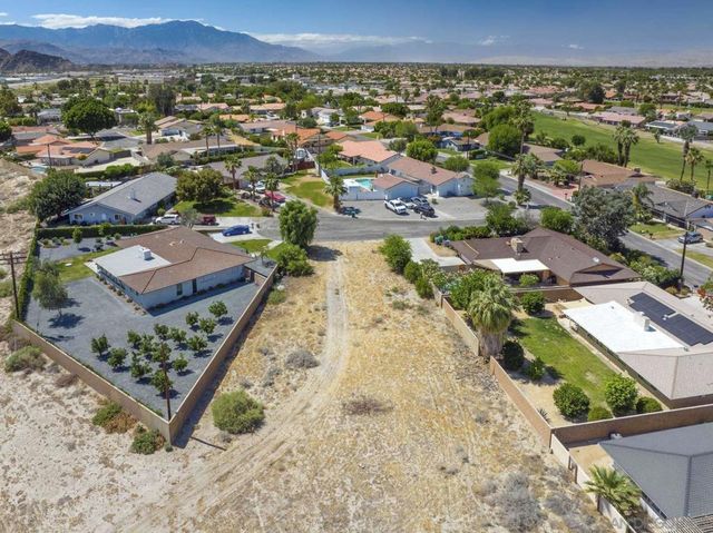 0 Hummingbird LN, La Quinta, CA 92253