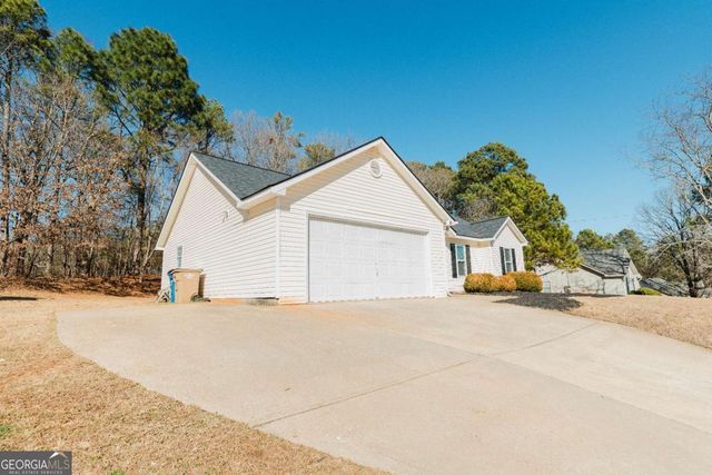 8724 Post Oak Drive, Winston, GA 30187