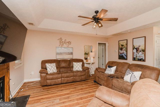 8724 Post Oak Drive, Winston, GA 30187