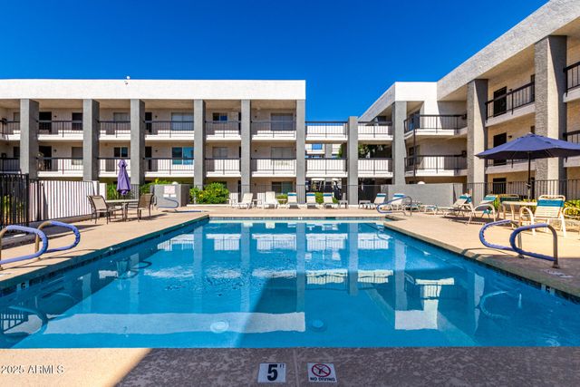 7494 E EARLL Drive 107, Scottsdale, AZ 85251