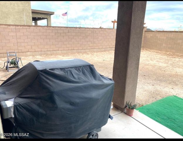 15621 S Calle Tunal, Sahuarita, AZ 85629