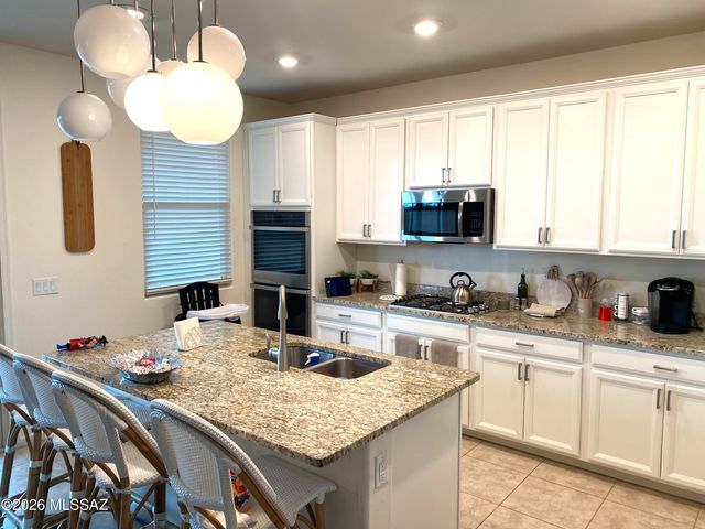 15621 S Calle Tunal, Sahuarita, AZ 85629