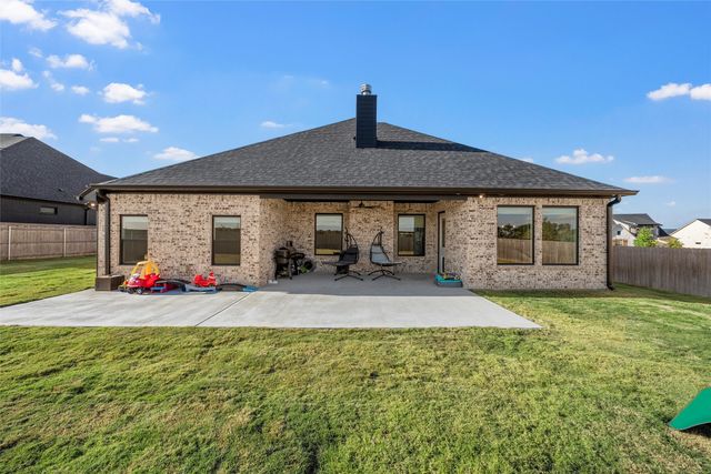 12015 Sequoia Lane, Woodway, TX 76712