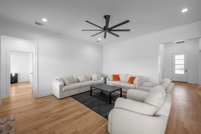 12015 Sequoia Lane, Woodway, TX 76712