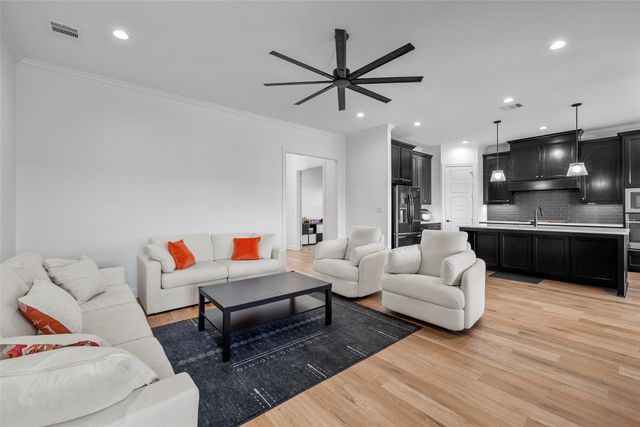 12015 Sequoia Lane, Woodway, TX 76712