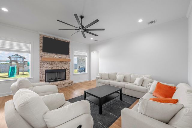 12015 Sequoia Lane, Woodway, TX 76712