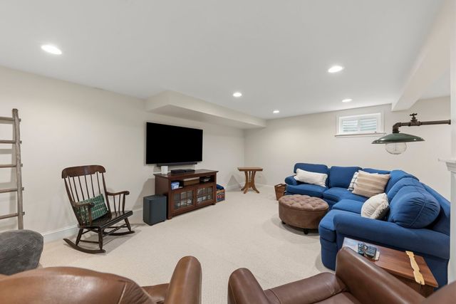 2125 Timbertrails Road, Lisle, IL 60532