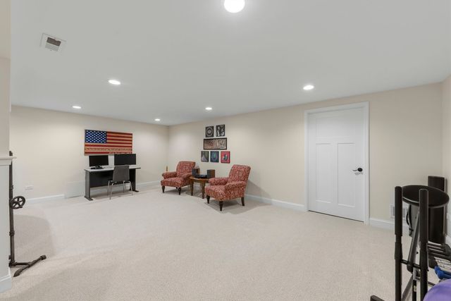 2125 Timbertrails Road, Lisle, IL 60532