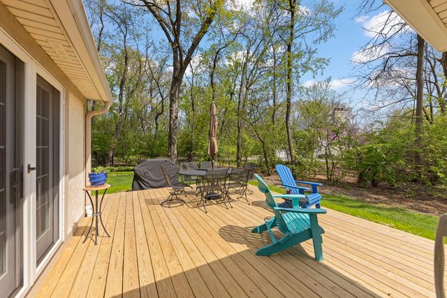 2125 Timbertrails Road, Lisle, IL 60532