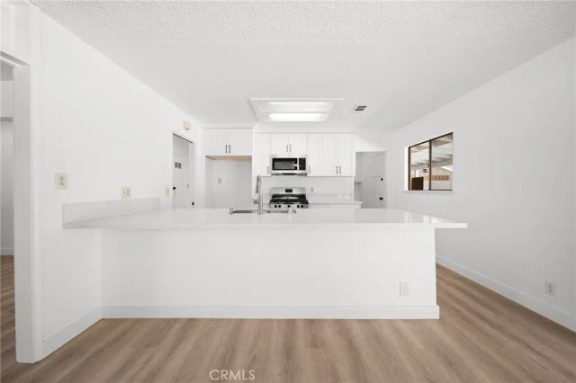 134 W Broadbent, Riverside, CA 92507