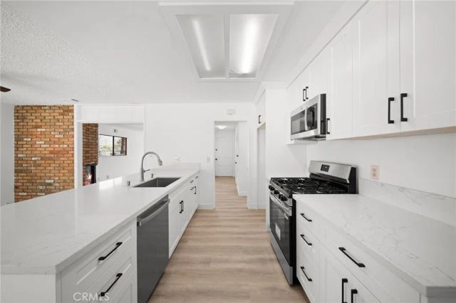 134 W Broadbent, Riverside, CA 92507