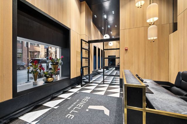 403 N Wabash Avenue 11C, Chicago, IL 60611
