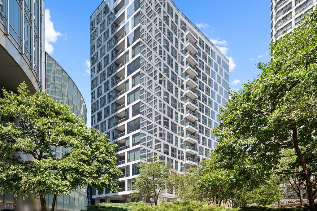 403 N Wabash Avenue 11C, Chicago, IL 60611