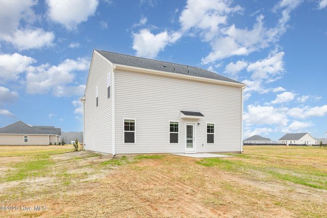 42 Ham Farm Drive, La Grange, NC 28551