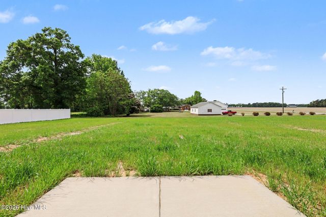42 Ham Farm Drive, La Grange, NC 28551