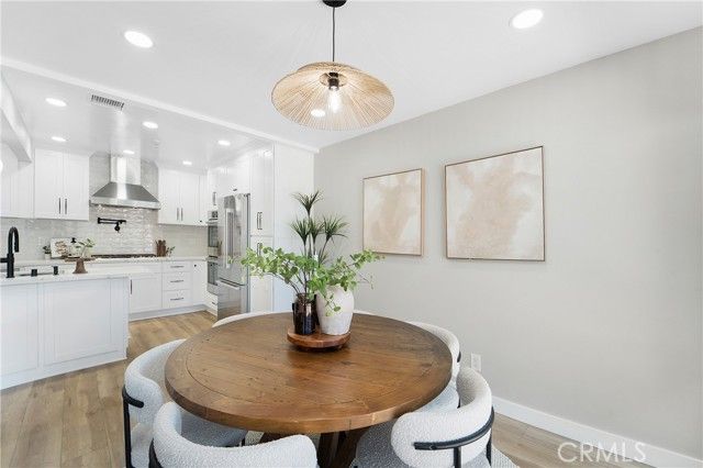 6 Barlovento Court, Newport Beach, CA 92663