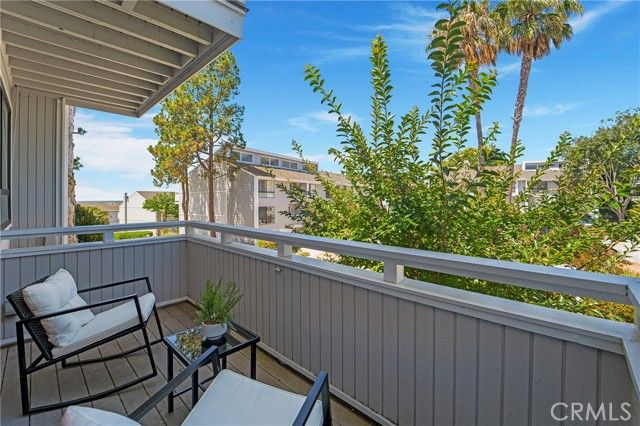 6 Barlovento Court, Newport Beach, CA 92663