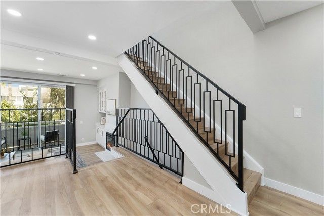 6 Barlovento Court, Newport Beach, CA 92663