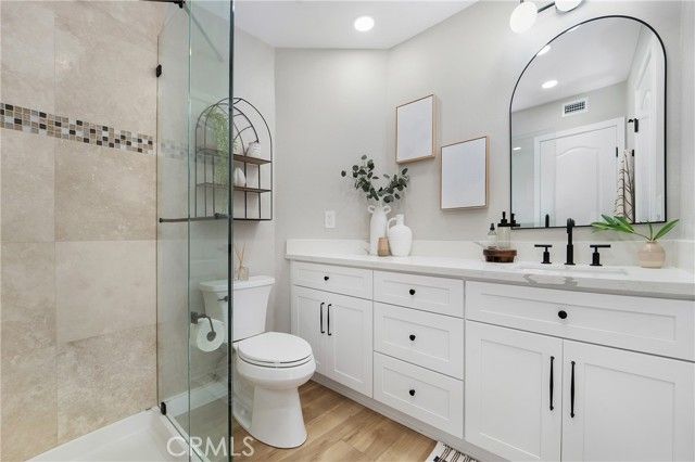 6 Barlovento Court, Newport Beach, CA 92663