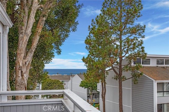 6 Barlovento Court, Newport Beach, CA 92663