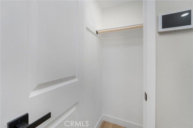 6 Barlovento Court, Newport Beach, CA 92663