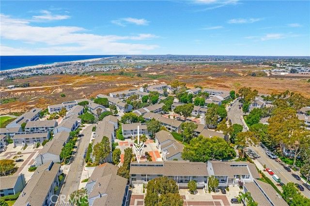 6 Barlovento Court, Newport Beach, CA 92663