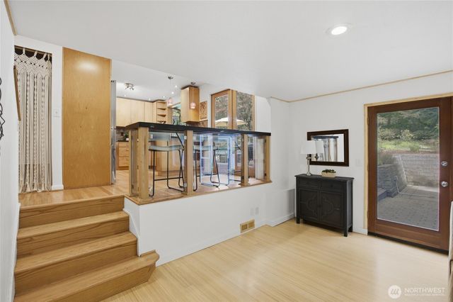 22731 95th Avenue SE, Woodinville, WA 98077